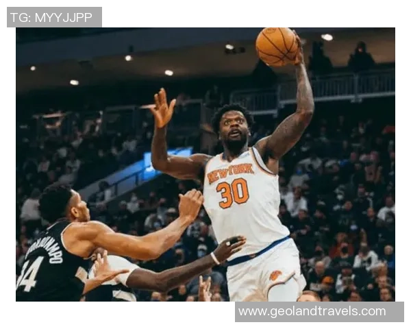 兰德尔常规赛表现出色季后赛效率骤降引发关注分析其背后原因 兰德尔常规赛表现出色季后赛效率骤降引发关注分析其背后原因